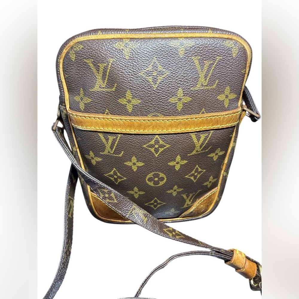 Louis Vuitton Monogram Danube Vintage Crossbody Bag Brown Canvas